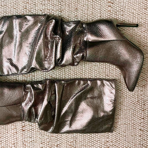 🔥🔥🔥🔥Boots🔥🔥🔥🔥 - Picture 1 of 1